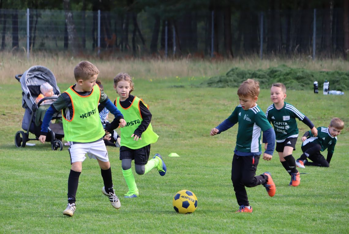 Turniej piłkarski dla najmłodszych w Staniszczach Wielkich. "Liczy się zabawa"