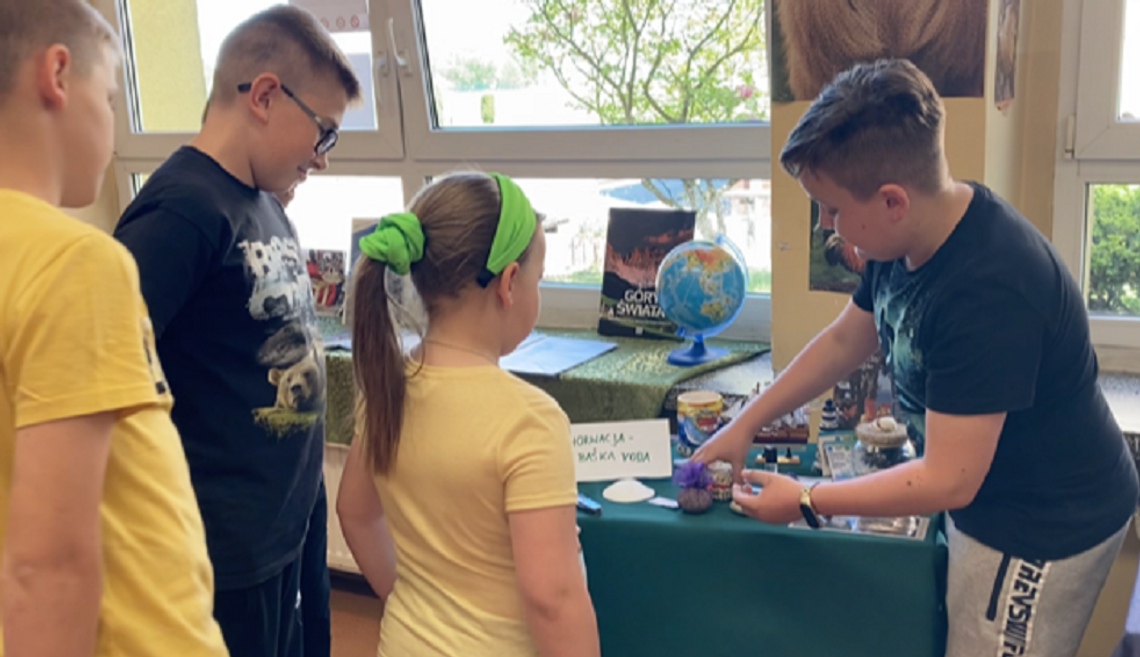 Uczniowie z Kadłuba znów realizują program edukacyjny. Co robili tym razem? Uczniowie z Kadłuba znów realizują program edukacyjny. Co robili tym razem?