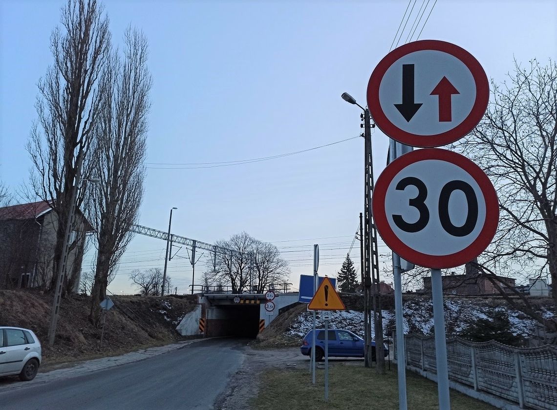 Uwaga kierowcy! Od jutra zmiana organizacji ruchu na ul. Habryki w Strzelcach Opolskich Uwaga kierowcy! Od jutra zmiana organizacji ruchu na ul. Habryki w Strzelcach Opolskich
