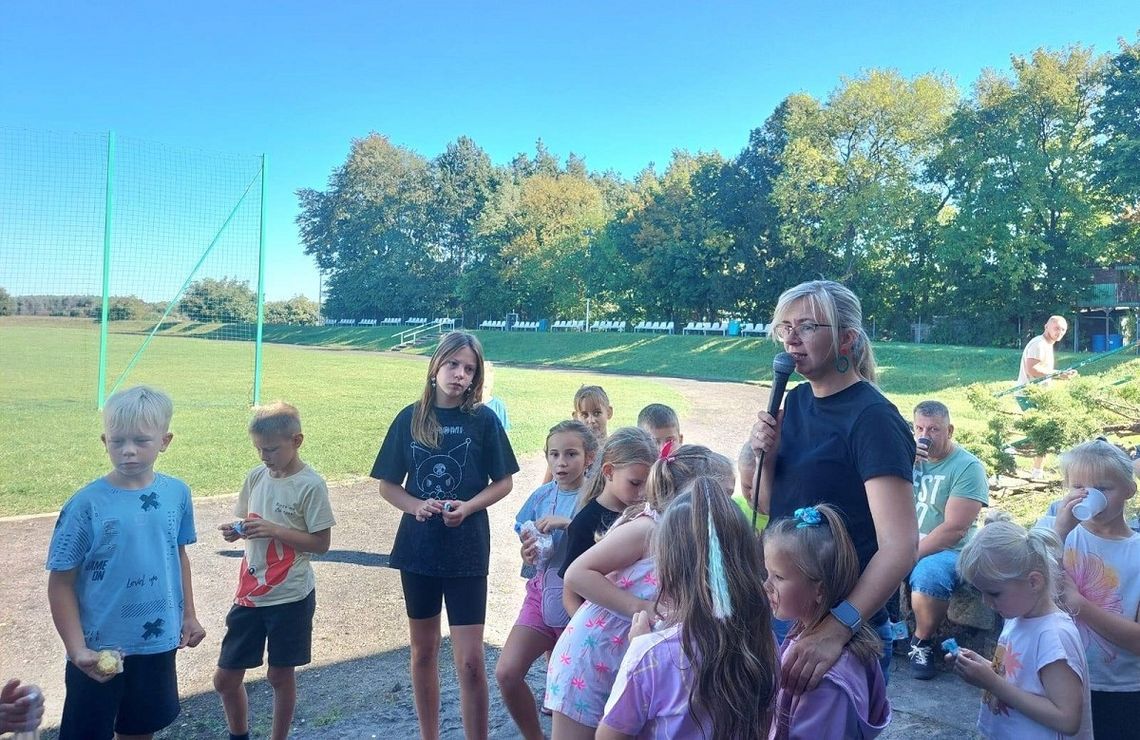 Warsztaty, wycieczki i nauka o zawodach. Ciekawy projekt w Szymiszowie-Osiedlu