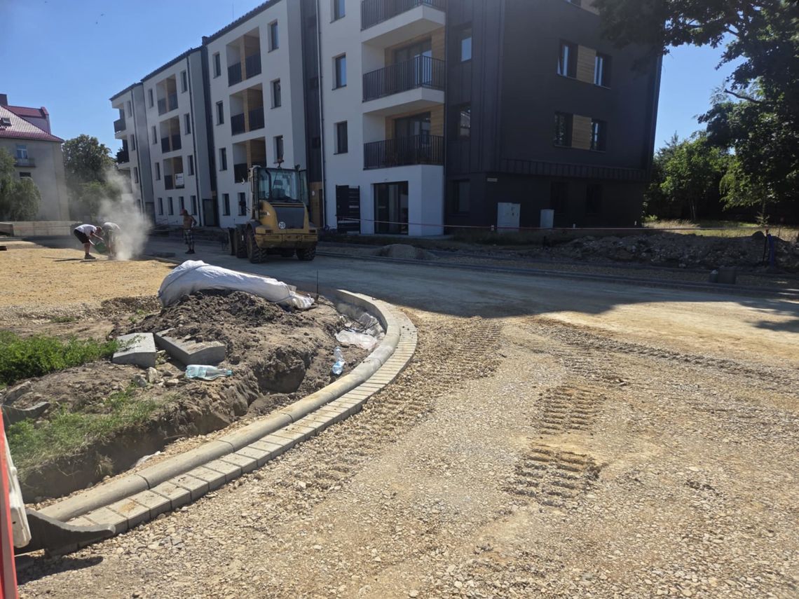 W Strzelcach Opolskich powstaje nowa droga do nowych mieszkań