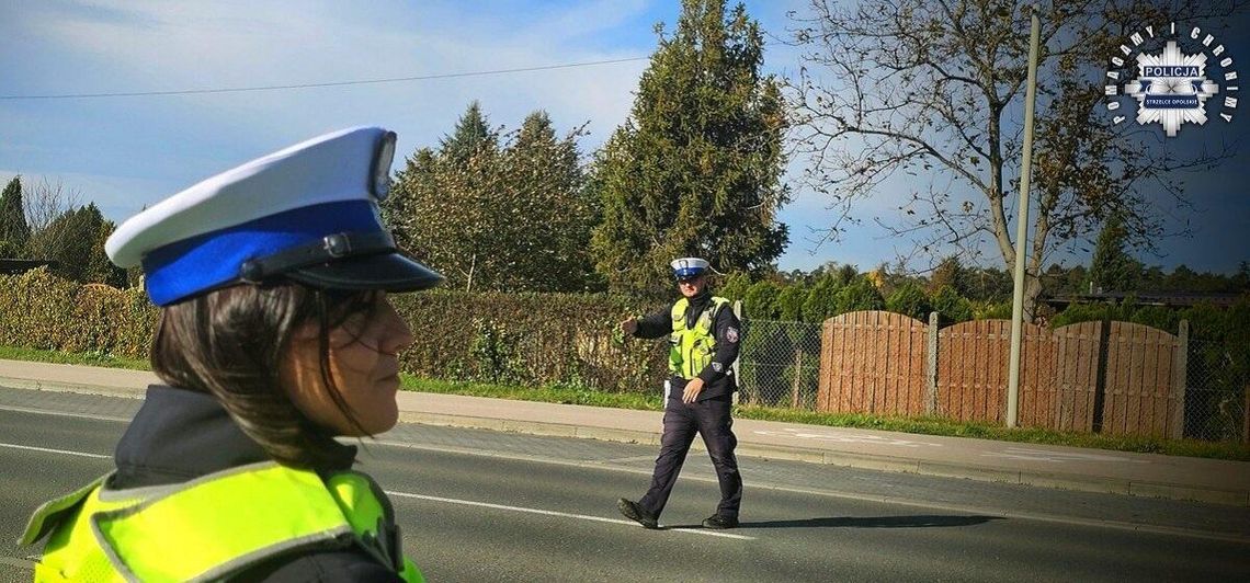 Wiózł dzieci bez fotelików. Nieodpowiedzialny ojciec zatrzymany przez policję