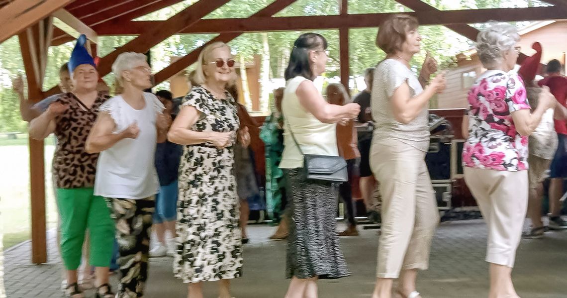 Wspólna biesiada i integracja w Staniszczach Małych Wspólna biesiada i integracja w Staniszczach Małych