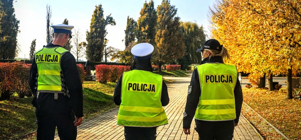Przed nami uroczystość Wszystkich Świętych. Policja apeluje o ostrożność Przed nami uroczystość Wszystkich Świętych. Policja apeluje o ostrożność