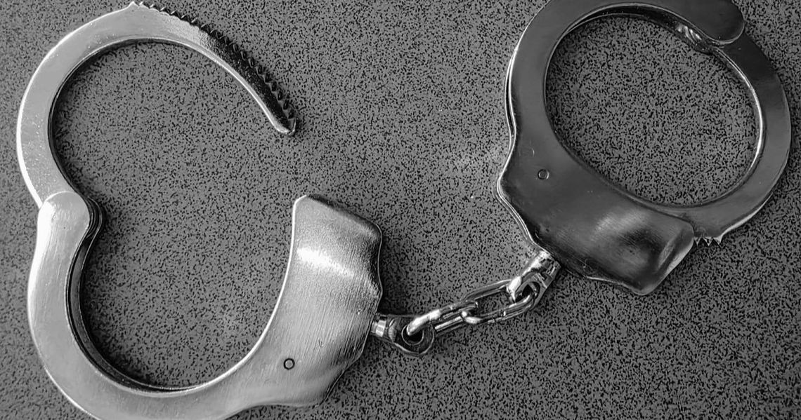 Ukradł towar z marketu i uciekł. Zatrzymała go policjantka po służbie