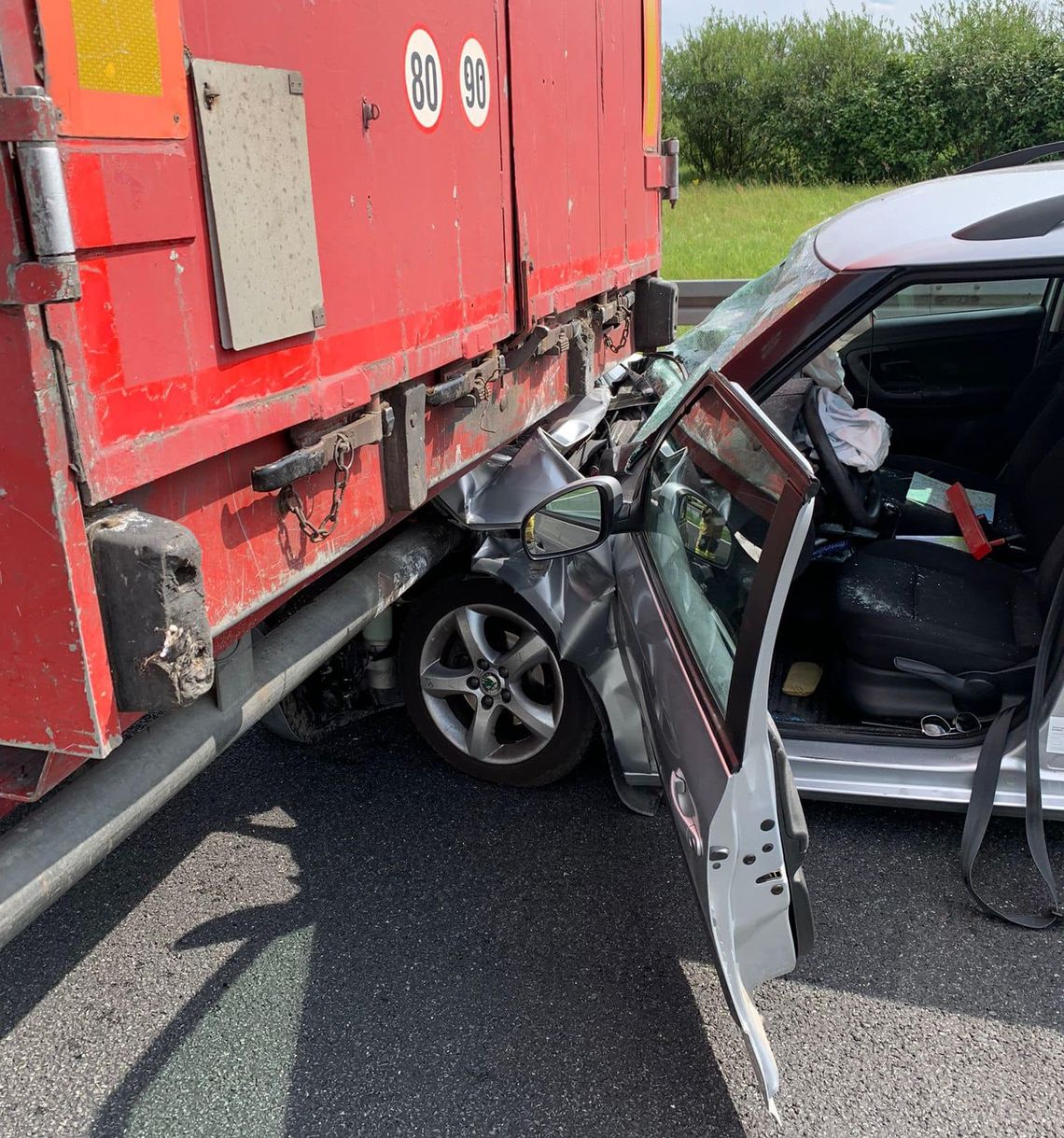 Wypadek na autostradzie A4. Zator pod Strzelcami Opolskimi Wypadek na autostradzie A4. Zator pod Strzelcami Opolskimi