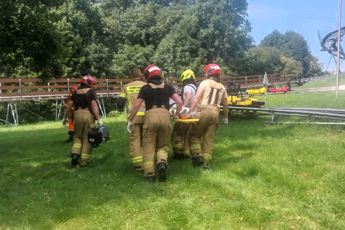 Wypadek na zjeżdżalni grawitacyjnej na Górze św. Anny. Dwoje dzieci rannych
