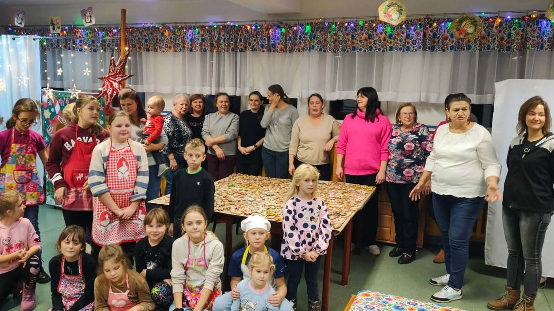 Piernikowe i wiankowe szaleństwo w Szymiszowie Wsi Piernikowe i wiankowe szaleństwo w Szymiszowie Wsi