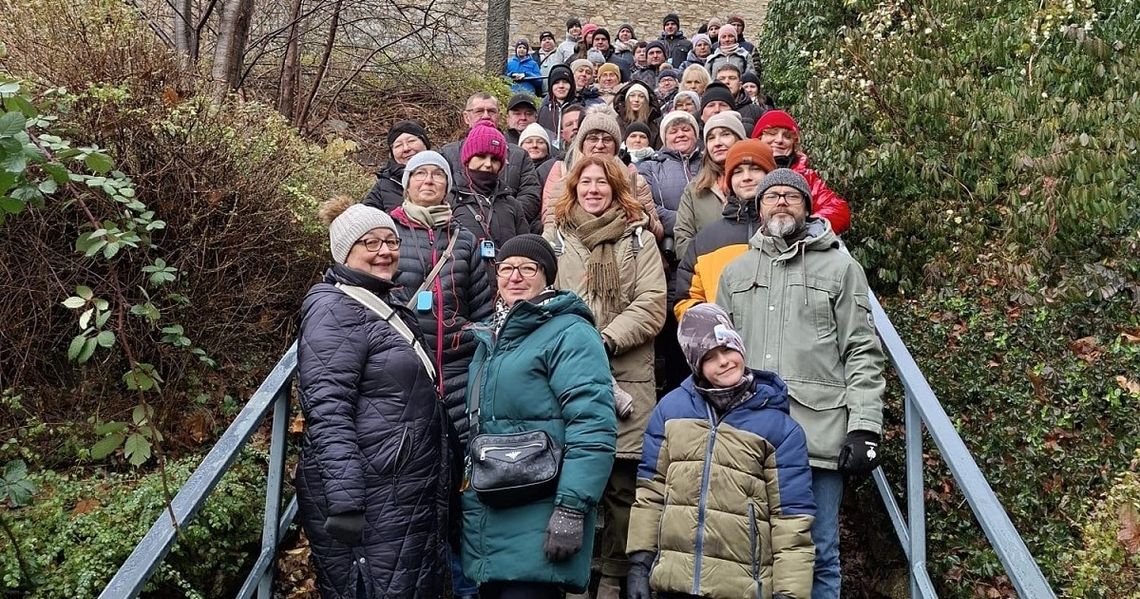 Przedświąteczne wydarzenia w Dolnej. Mieszkańcy odwiedzili m.in. piękne jarmarki