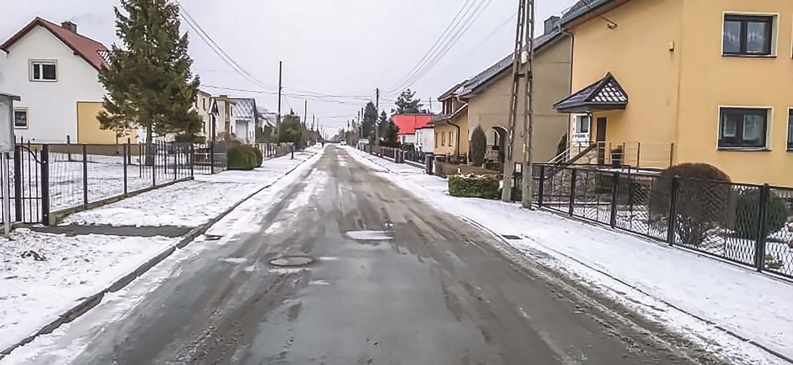 Zalesie Śląskie: kanalizacja jest, teraz czas na remont drogi