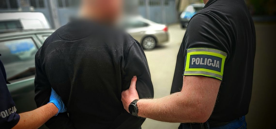 Zatrzymali "odbieraka". Brał udział w oszustwach metodą "na policjanta"