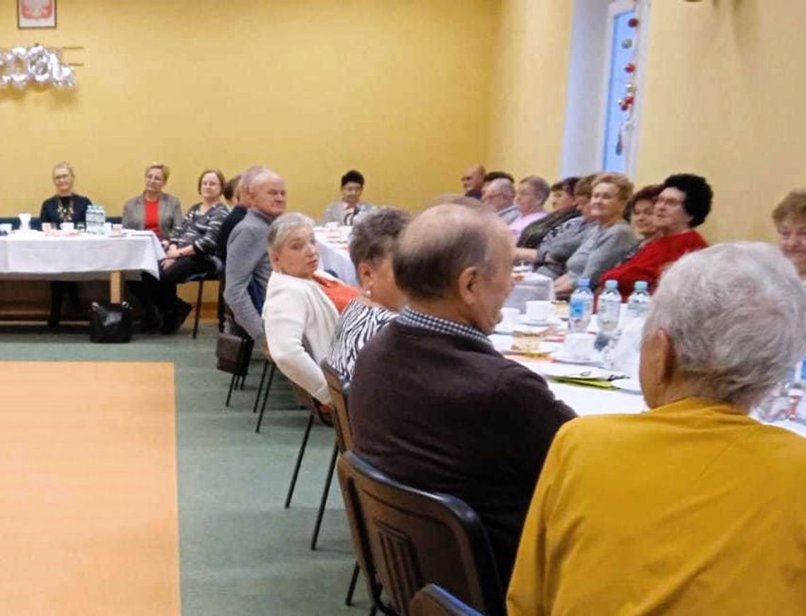 Spotkanie seniorów w Zawadzkiem. Dzięki temu nie czują się samotni