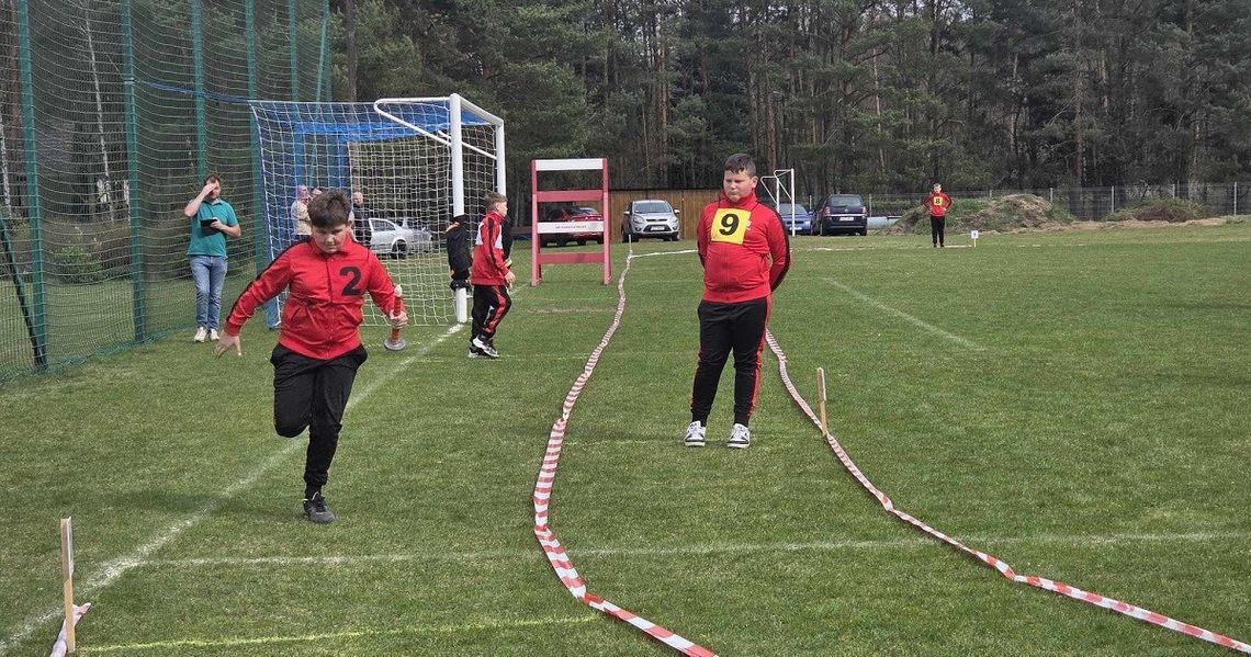 Zawody pożarnicze w gminie Kolonowskie. Sprawdziła się młodzież i dzieci Zawody pożarnicze w gminie Kolonowskie. Sprawdziła się młodzież i dzieci