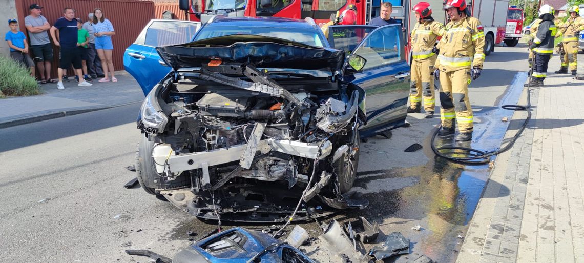 Zjechał na przeciwległy pas ruchu, doprowadzając do "czołówki"