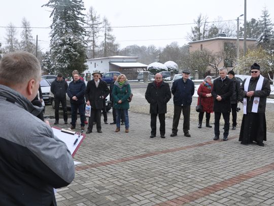 Kalinowice zyskały wyjątkową tablicę pamiątkową. Pokazuje historię wsi