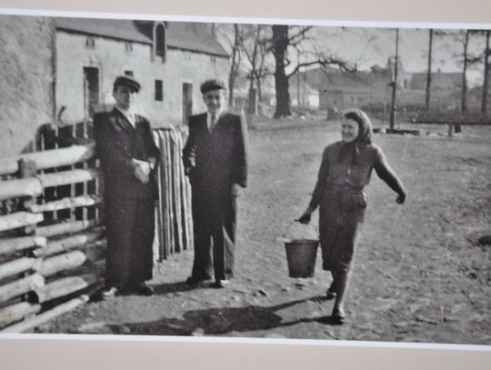 Kalinowice zyskały wyjątkową tablicę pamiątkową. Pokazuje historię wsi