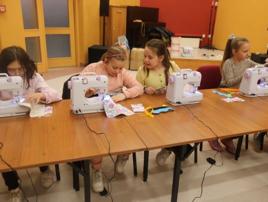 Ujazd. Warsztaty krawieckie dla dzieci