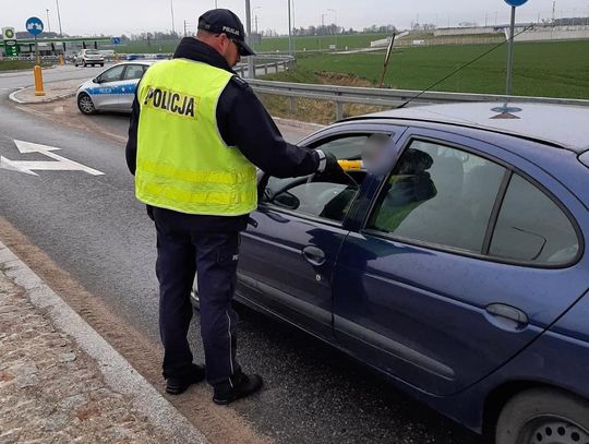 Wysyp pijanych kierowców na autostradzie A4. To nie był "Trzeźwy poranek" Wysyp pijanych kierowców na autostradzie A4. To nie był "Trzeźwy poranek"