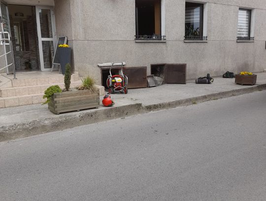 Akcja strażaków w Kadłubie. Dostali wezwanie do pożaru piwnicy