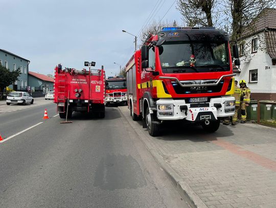 Wypadek w Zawadzkiem. Zderzenie dwóch osobówek. Jedna osoba poszkodowana Wypadek w Zawadzkiem. Zderzenie dwóch osobówek. Jedna osoba poszkodowana