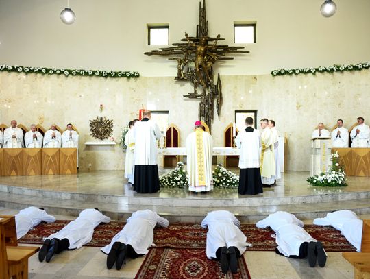 Diecezja opolska ma sześciu nowych diakonów