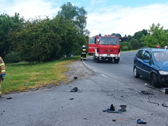 Wypadek na trasie Leśnica - Góra św. Anny. Dwie osoby poszkodowane