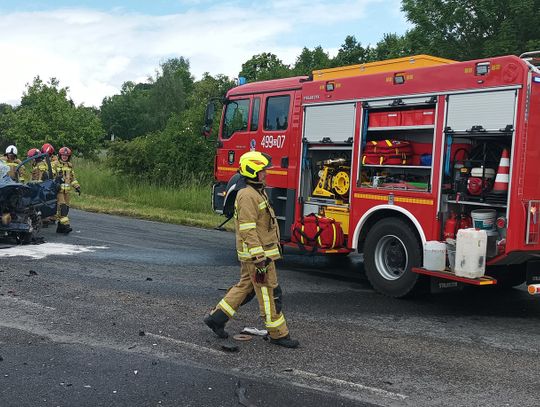 Wypadek na trasie Leśnica - Góra św. Anny. Dwie osoby poszkodowane