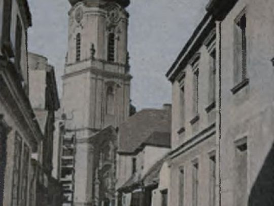 Strzelce Opolskie przed wojną - uliczka prowadząca do kościoła pw. św. Wawrzyńca