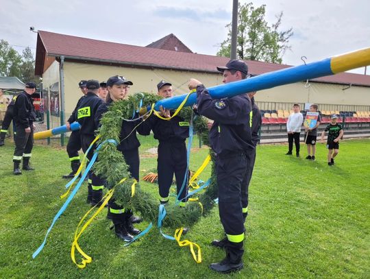 Rozmierka: Maibaum stanął 3 maja